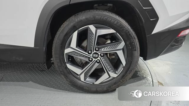 Hyundai Tucson (NX4) id 4609352 из Кореи 13
