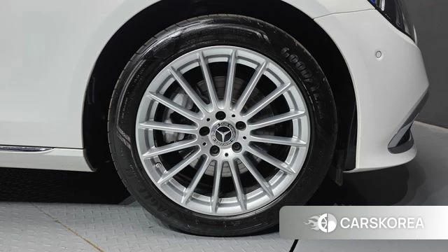 Mercedes-Benz E-Class W213 id 4443898 из Кореи 13