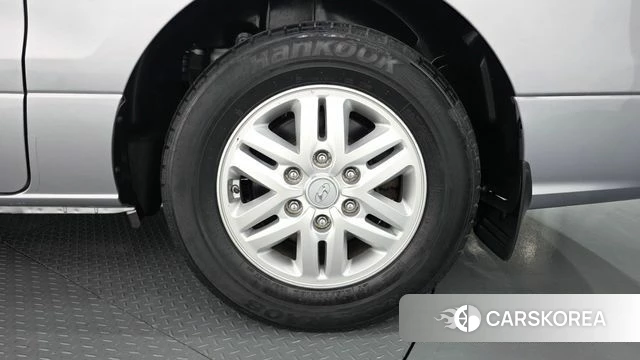 Hyundai The New Grand Starex id 4625418 из Кореи 13