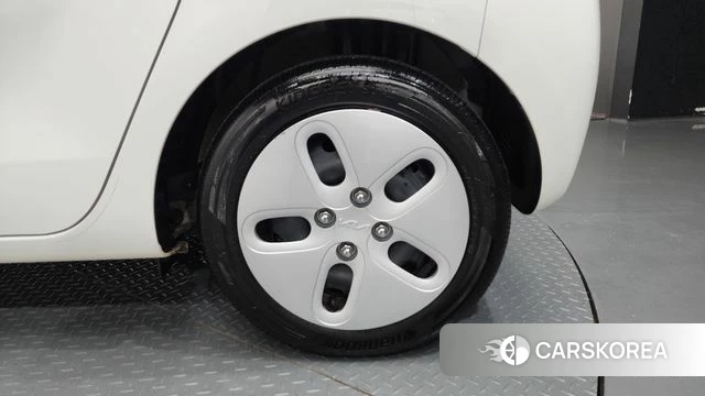 Kia The New Kia Ray id 4540827 из Кореи 13
