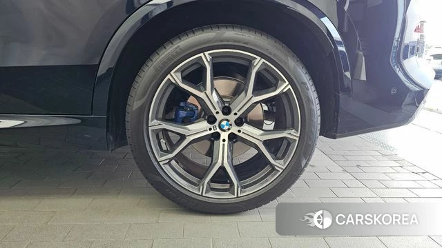 BMW X5 (G05) id 4724898 из Кореи 13