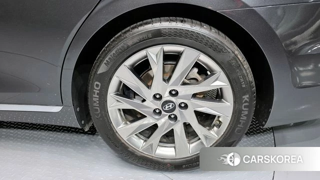 Hyundai The New Grandeur IG Hybrid id 4410679 из Кореи 13