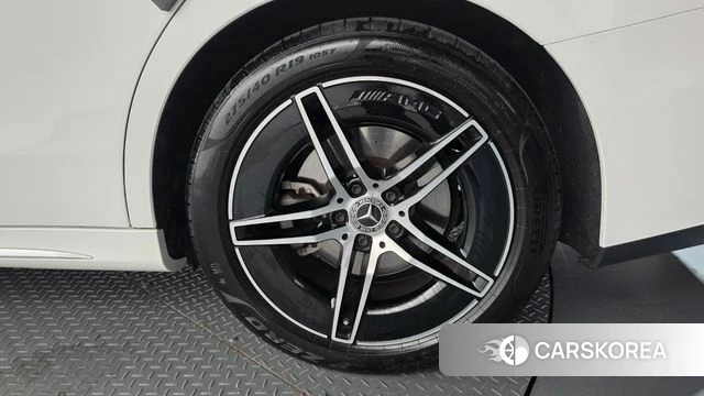 Mercedes-Benz E-Class W214 id 4670148 из Кореи 13