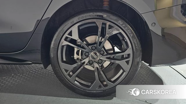 Audi A3 (8Y) id 4426953 из Кореи 13