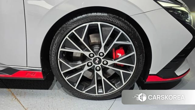 Hyundai Avante (CN7) id 4657182 из Кореи 13