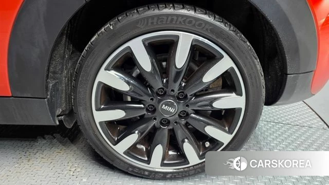 Mini Cooper S id 4741838 из Кореи 13