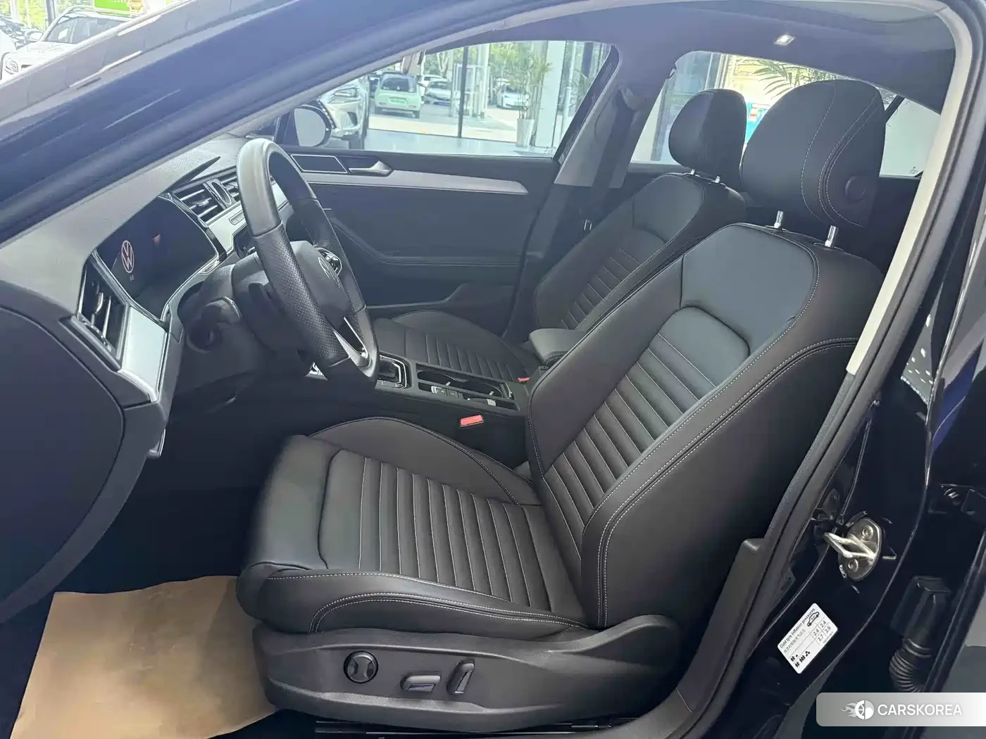 Volkswagen Magotan id 4553913 из Китая 13