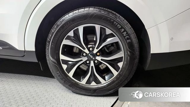 Kia Carnival 4th generation id 4201681 из Кореи 13