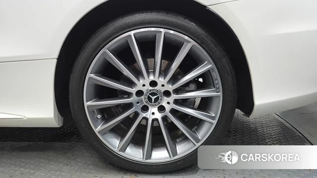 Mercedes-Benz C-Class W205 id 4596322 из Кореи 13