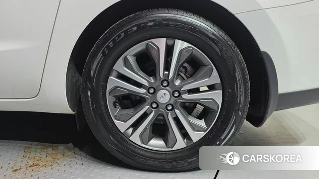 Kia The New Carnival id 4530776 из Кореи 13