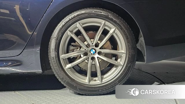 BMW 5 Series (G30) id 4310219 из Кореи 13