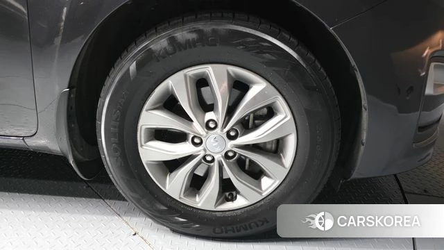Kia The New Carnival id 4245876 из Кореи 13