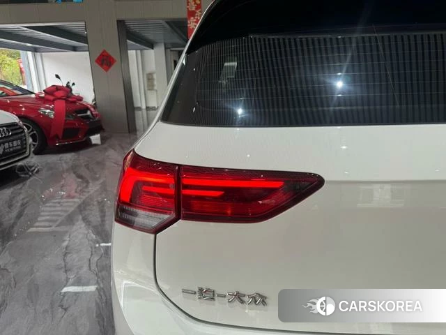 Volkswagen Golf id 4342285 из Китая 13
