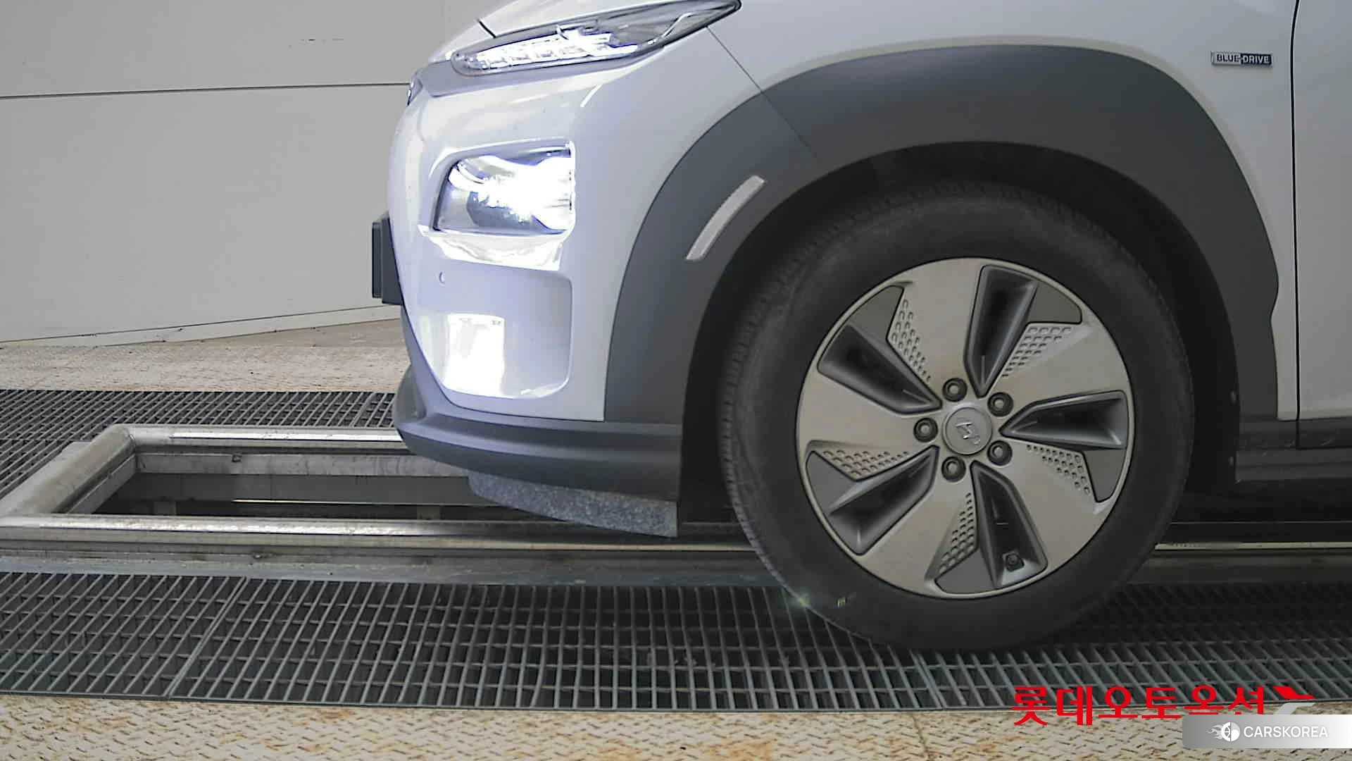 Hyundai KONA Electric id 4296764 из Кореи 13