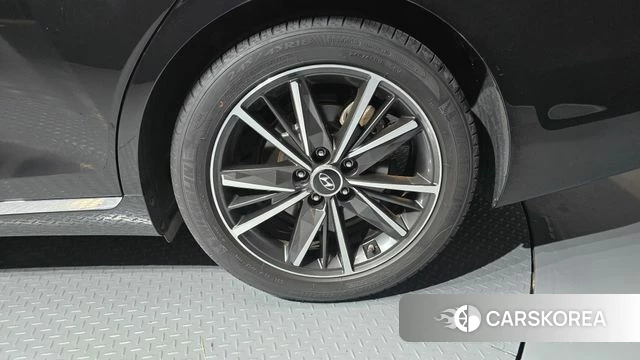 Hyundai The New Grandeur IG id 4495904 из Кореи 13