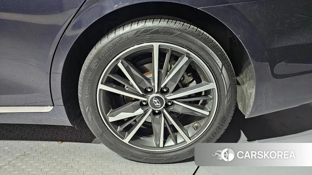 Hyundai The New Grandeur IG id 4195513 из Кореи 13