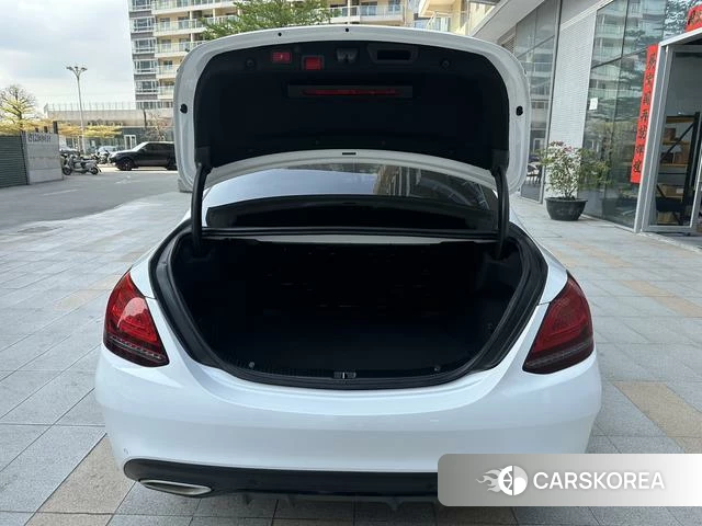 Mercedes-Benz Class C id 4365650 из Китая 13