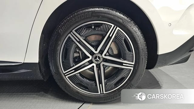 Mercedes-Benz EQE V295 id 4570926 из Кореи 13