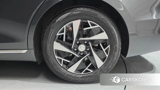 Hyundai The New Grandeur IG Hybrid id 4202112 из Кореи 13