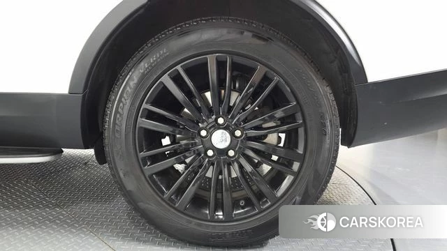 Land Rover Discovery 5 id 4856344 из Кореи 13
