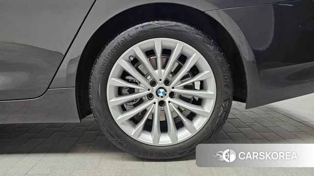 BMW 5 Series (G30) id 4726305 из Кореи 13