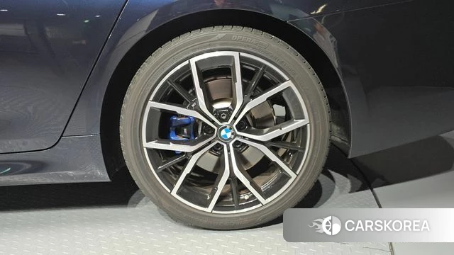 BMW 5 Series (G30) id 4651022 из Кореи 13