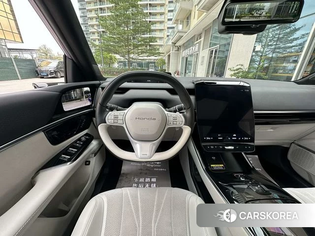 Honda GAC P7 id 3913923 из Китая 13