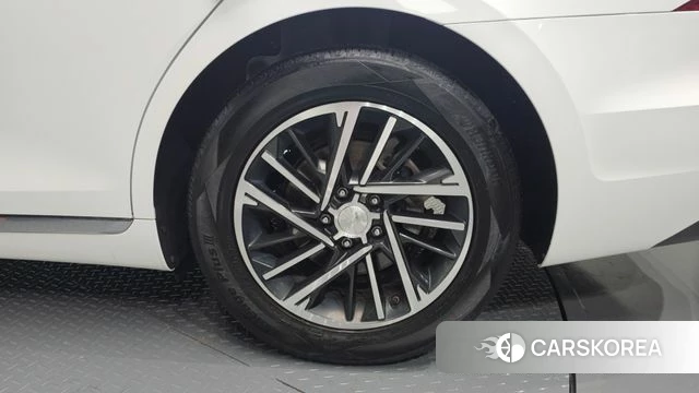 Hyundai The New Grandeur IG id 4507585 из Кореи 13