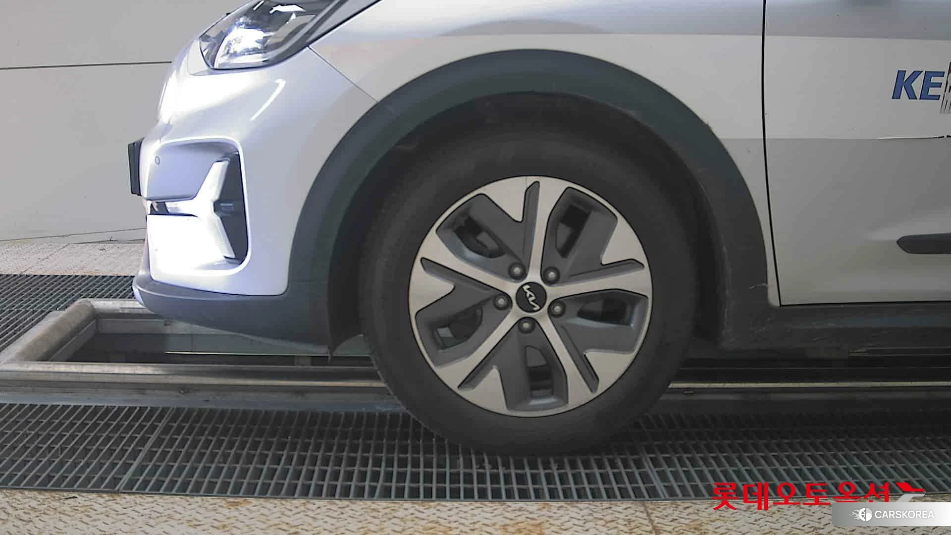 Kia Niro Plus id 4674180 из Кореи 13