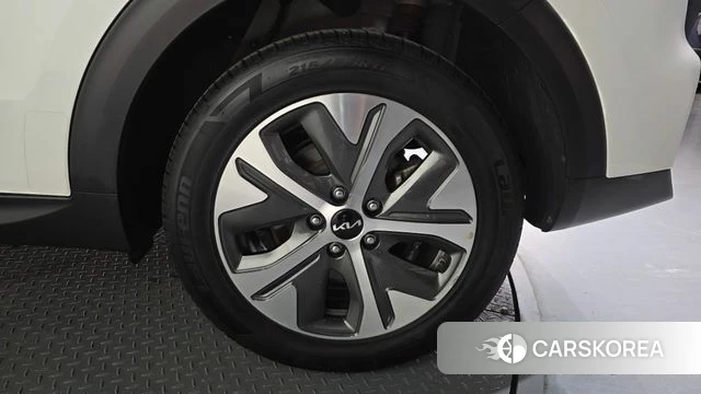 Kia Niro Plus id 4469205 из Кореи 13