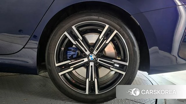 BMW 3 Series (G20) id 4279905 из Кореи 13