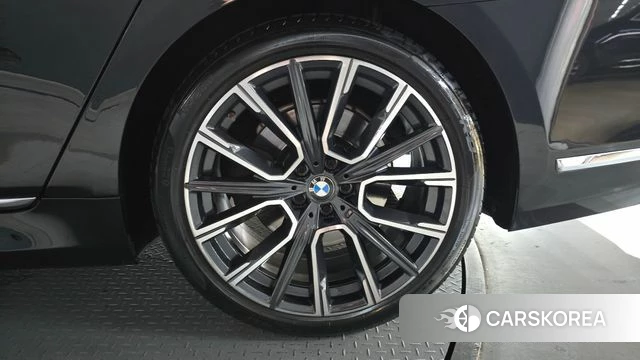 BMW 7 Series (G11) id 4542724 из Кореи 13
