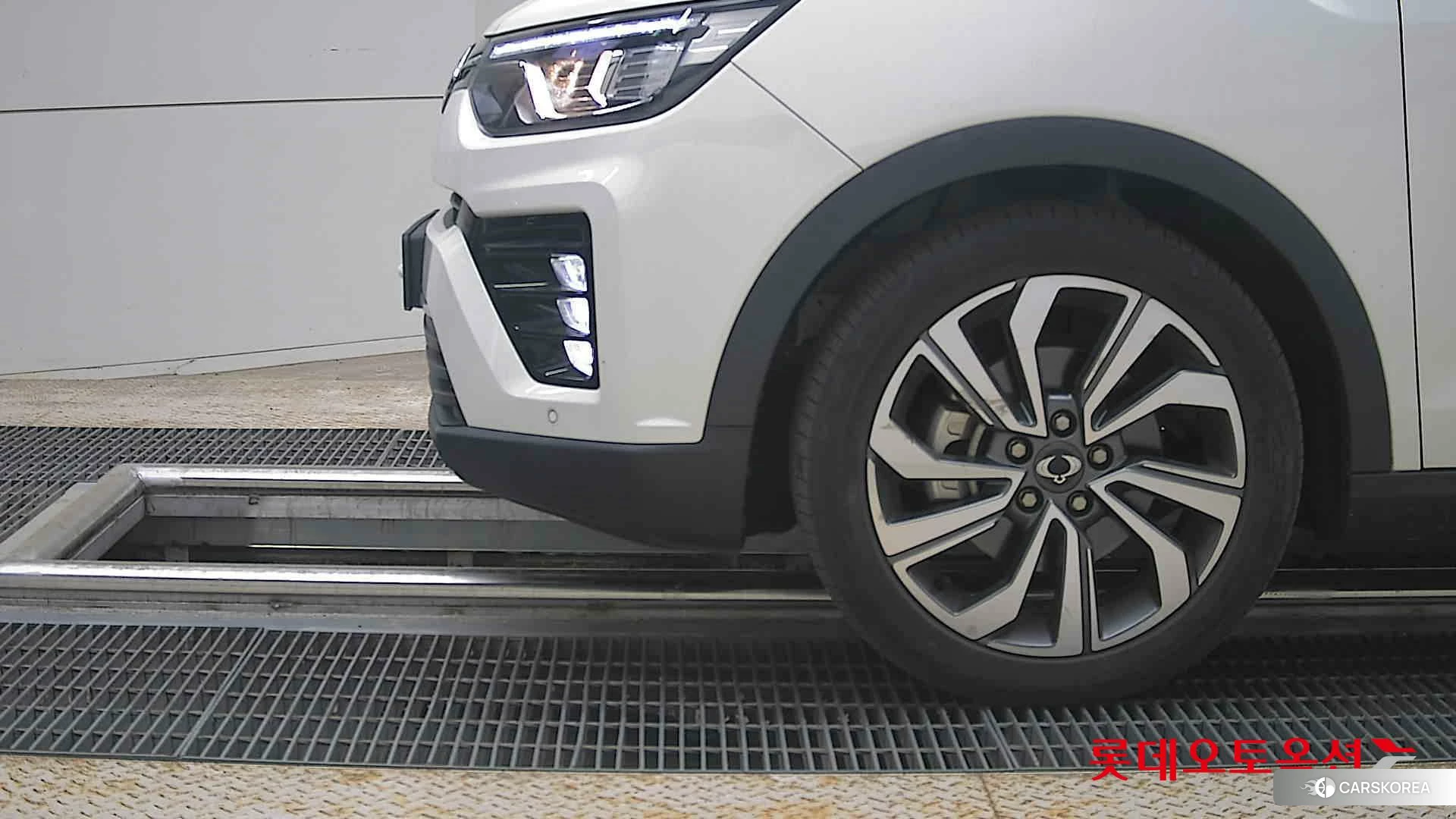 SsangYong Tivoli id 4296941 из Кореи 13
