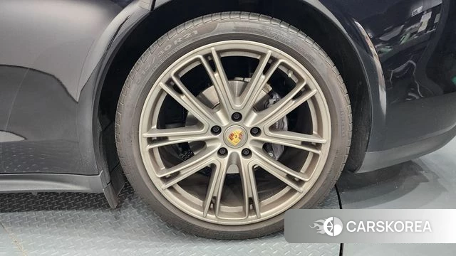 Porsche Panamera (971) id 4585189 из Кореи 13