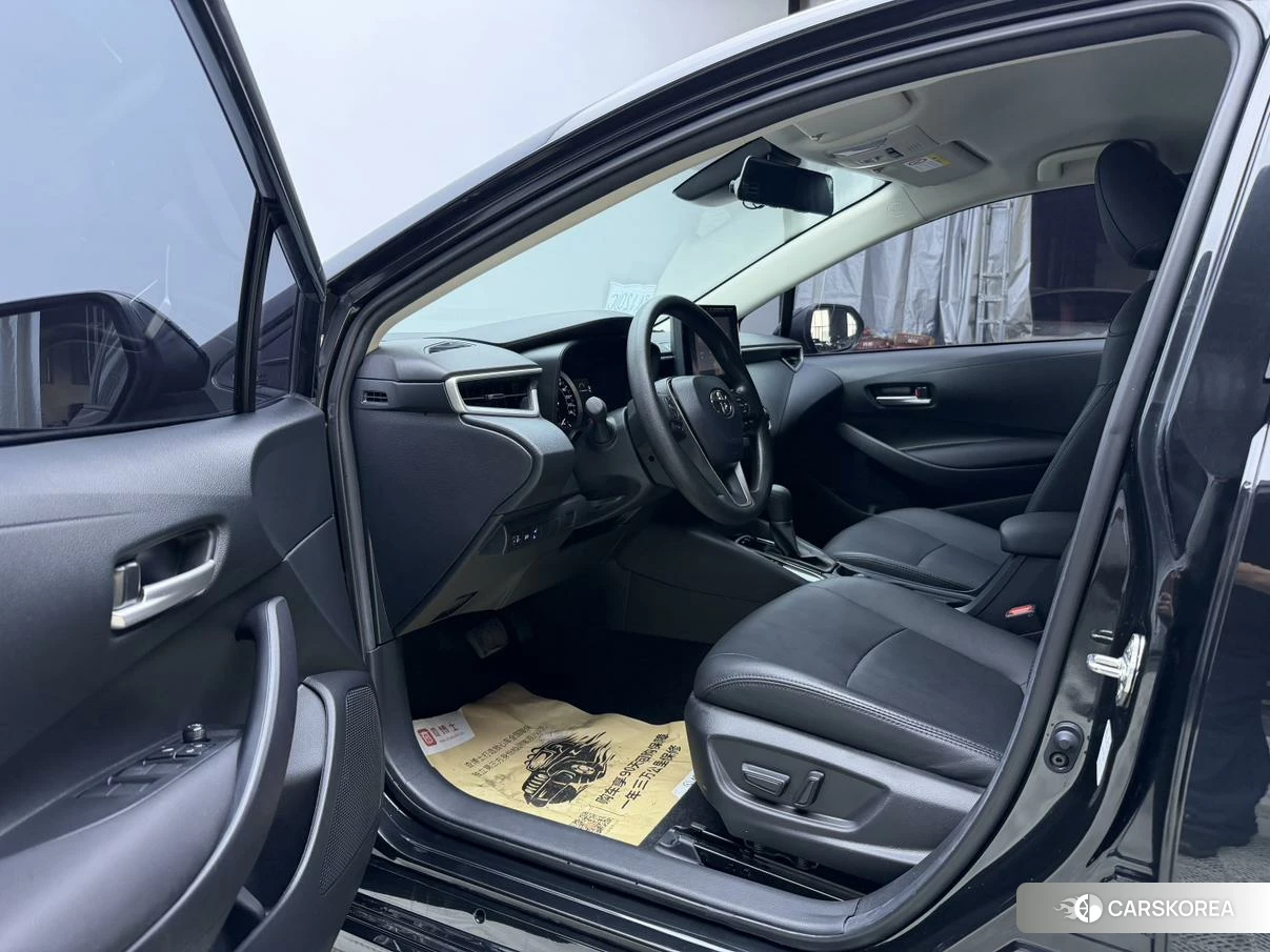 Toyota Corolla id 4513465 из Китая 13