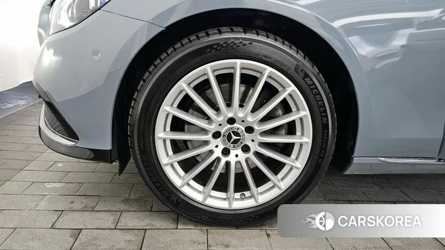 Mercedes-Benz E-Class W213 id 4303529 из Кореи 13
