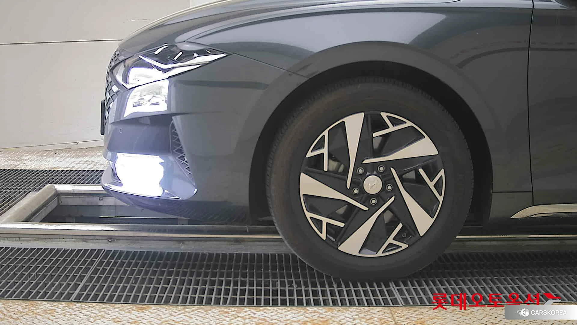 Hyundai Grandeur Hybrid id 4289332 из Кореи 13