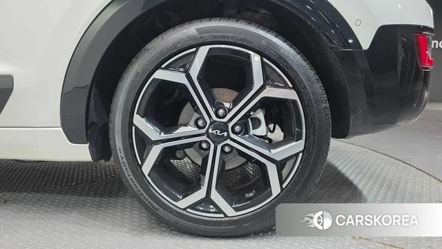 Kia Di Ol Nu Niro id 4316338 из Кореи 13