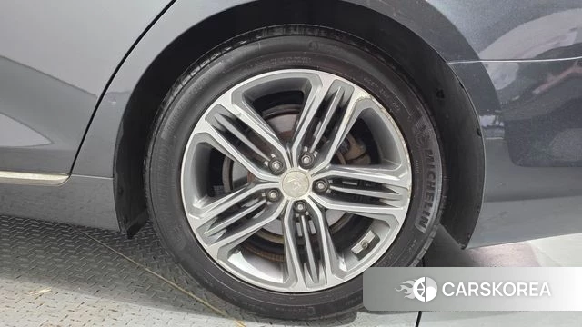 Hyundai Grandeur IG id 4325501 из Кореи 13