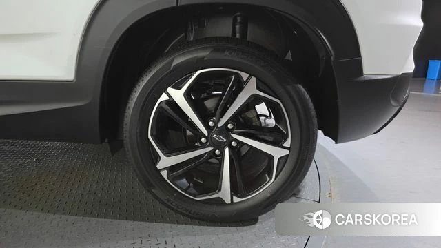 Chevrolet (GM Daewoo) Trailblazer id 4524666 из Кореи 13