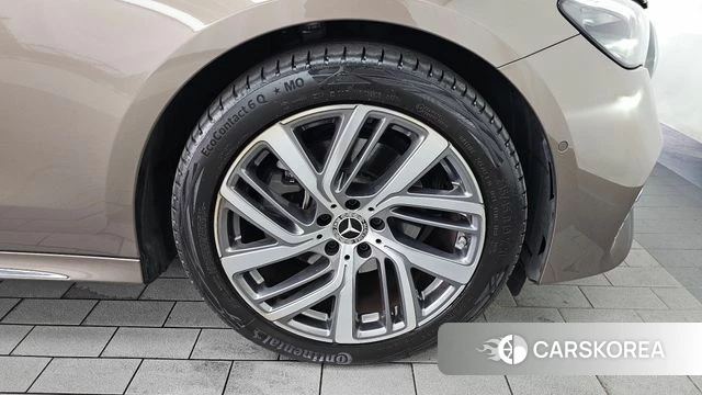 Mercedes-Benz E-Class W214 id 4523102 из Кореи 13