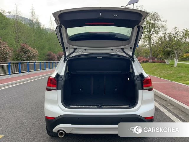 BMW X1 id 4209780 из Китая 13