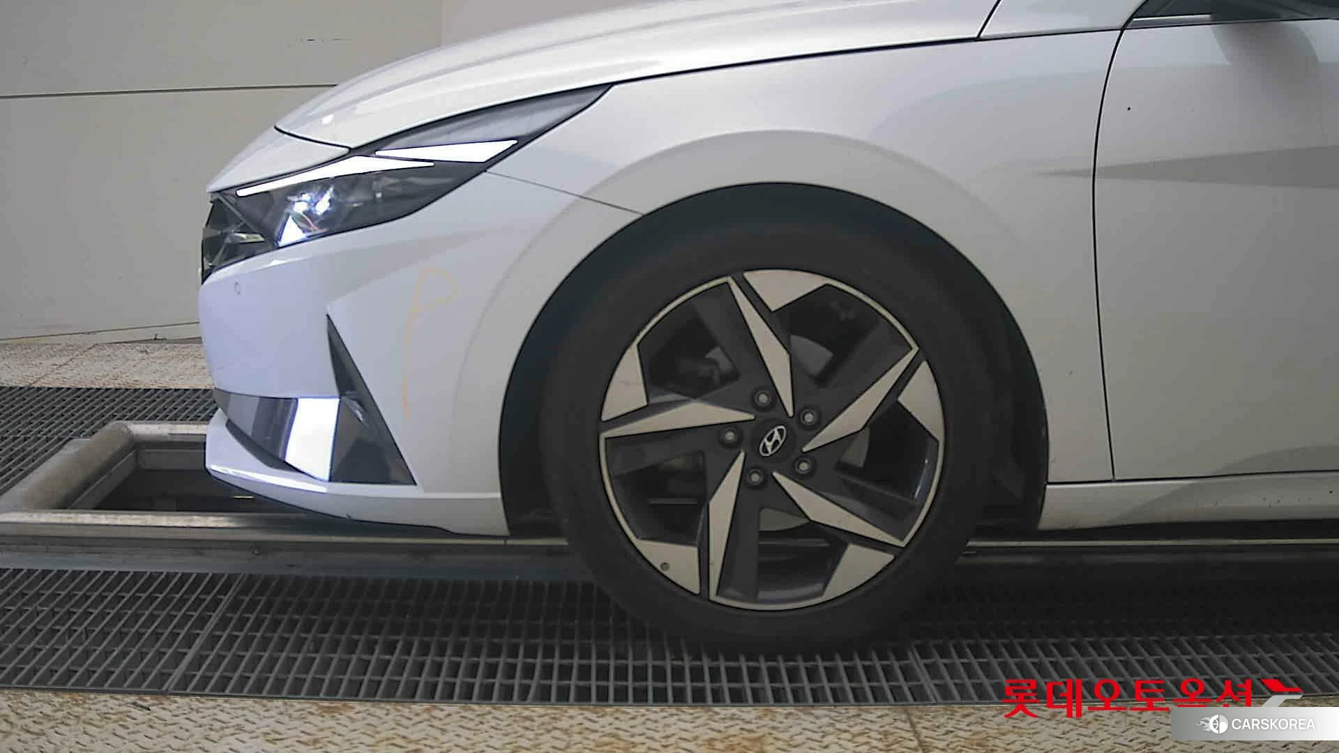 Hyundai Avante id 4679327 из Кореи 13