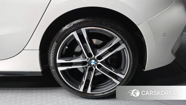BMW 1 Series (F40) id 4409156 из Кореи 13
