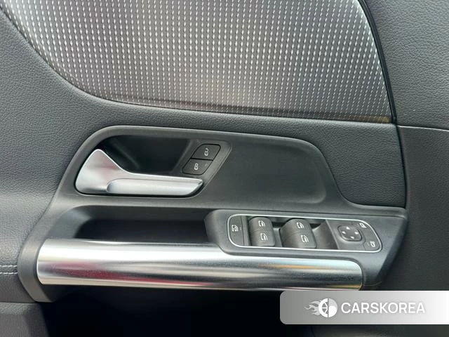 Mercedes-Benz Class B id 4256461 из Китая 13