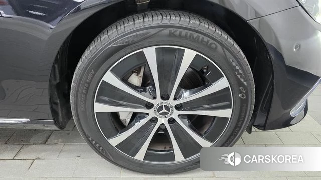 Mercedes-Benz E-Class W213 id 4625128 из Кореи 13