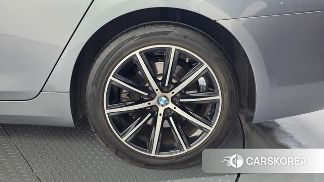 BMW 5 Series (G30) id 4873233 из Кореи 13