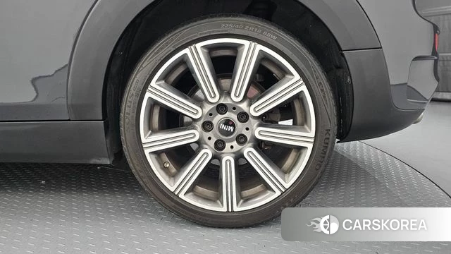 Mini Cooper SD Clubman id 4573760 из Кореи 13