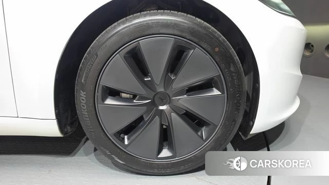 Tesla Model 3 id 4480466 из Кореи 13