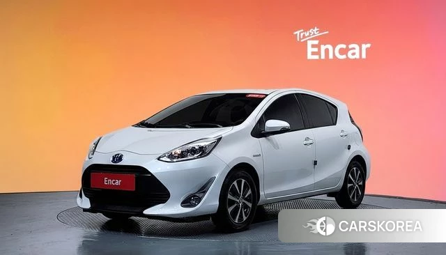 Toyota Prius C id 4285555 из Кореи 13